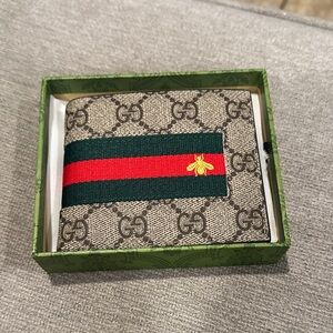 Beige and Red Stripe men’s Wallet